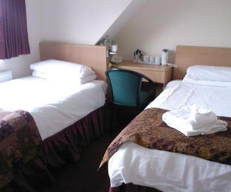 Heath Lodge Hotel Nr Nec Bickenhill Szoba fotó